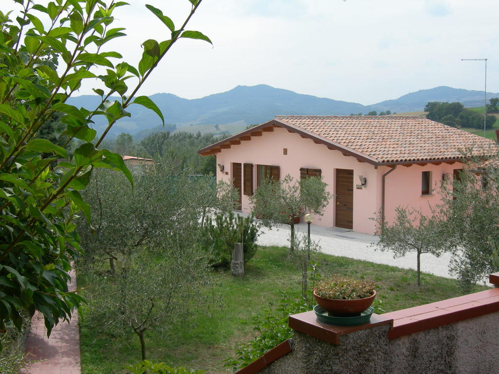 Villa Santa Croce à Fossato di Vico Extérieur photo