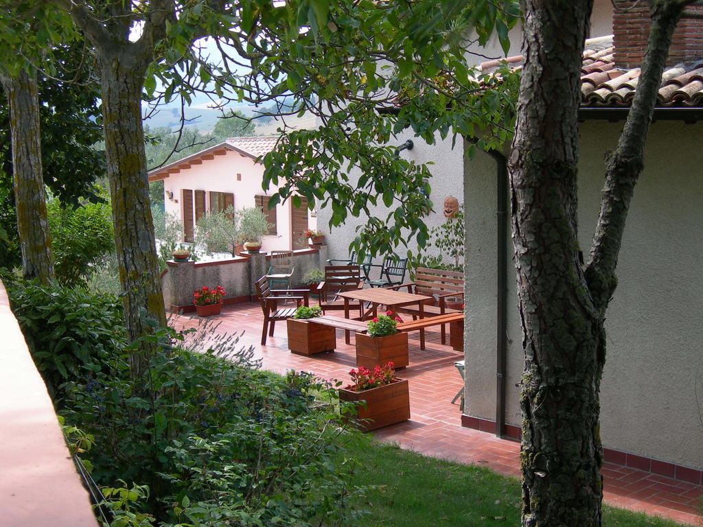Villa Santa Croce à Fossato di Vico Extérieur photo