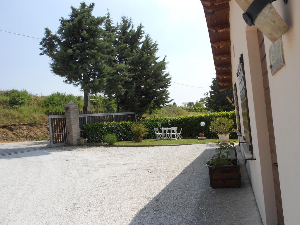 Villa Santa Croce à Fossato di Vico Extérieur photo