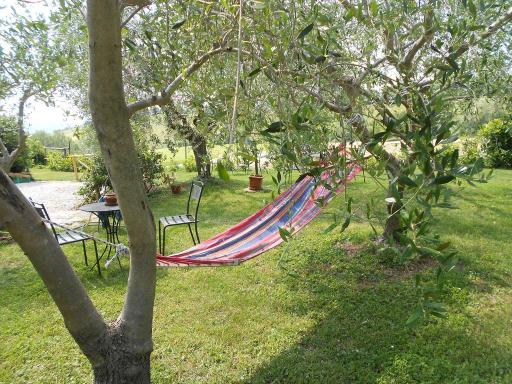 Villa Santa Croce à Fossato di Vico Extérieur photo
