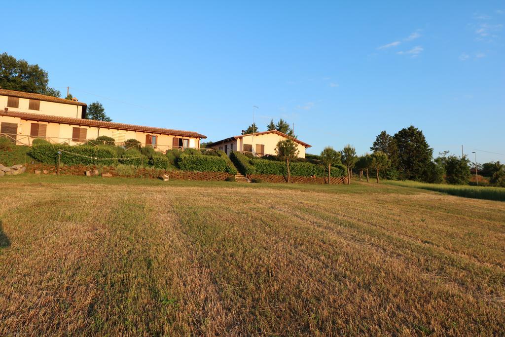 Villa Santa Croce à Fossato di Vico Extérieur photo