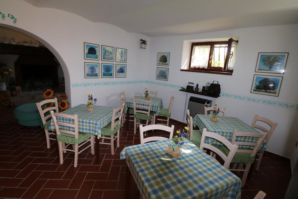 Villa Santa Croce à Fossato di Vico Extérieur photo