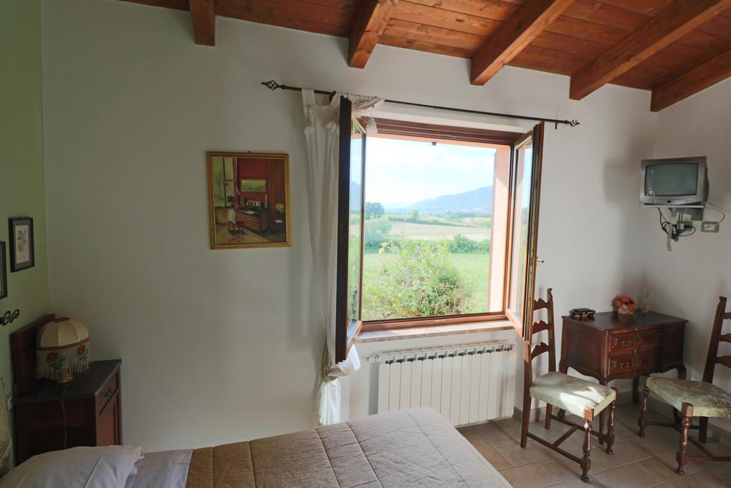 Villa Santa Croce à Fossato di Vico Extérieur photo